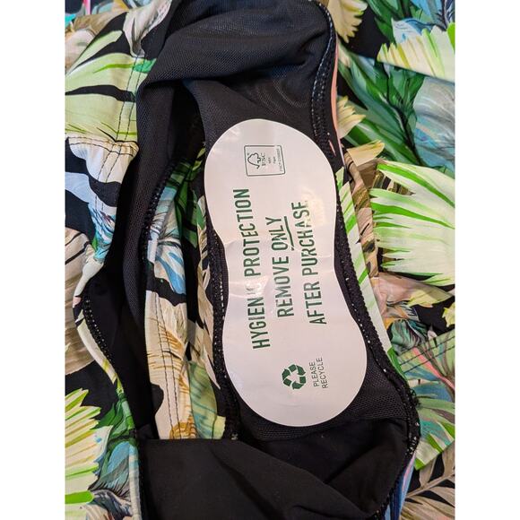 Nip Tuck Swimsuit Twistfront Kakadu Joanne Tummy Control 1 Piece Size 10 Floral - Picture 7 of 9